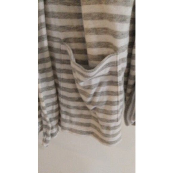 WHITE STAG Women's Size XL Gray Tank With Attached Gray And White  Cardigan - Picture 3 of 6